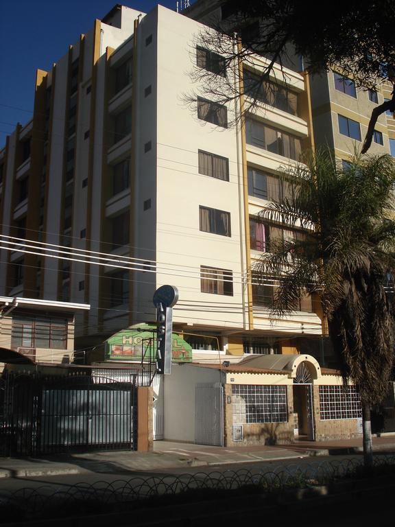 Hostal Olympic Cochabamba Exterior photo