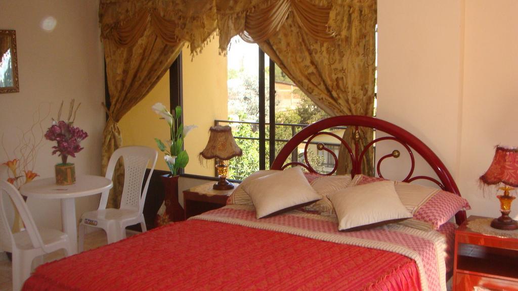 Hostal Olympic Cochabamba Room photo